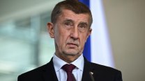 Babiš považuje účast Pavla na summitu NATO za nelogickou. Podle něj má jet vládní delegace