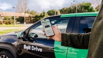 Sdíleným autem nově i do zahraničí. Bolt Drive umožní jízdu do čtyř sousedních zemí