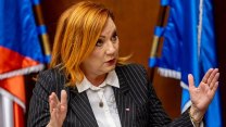 Dluh roste, varuje Schillerovou ČNB. Česko může porušit pravidla Evropské unie