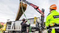 Člun Monoxylonu je připraven na cestu do Řecka, mořeplavci doufají ve správný vítr