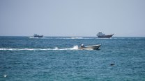 Tanker v Hormuzském průlivu najel na minu, tvrdí Írán