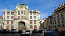 Kontrolní výbor na pražském magistrátu bude po policejní razii v pondělí mimořádně zasedat