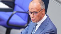 AfD je destruktivní síla na straně Ruska, chce Německo destabilizovat, řekl Merz