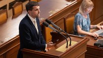 Lidovci chtějí řešit rozpočet pro církevní školy. Babiš kvůli tomu okřikl Plagu