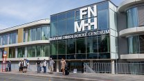 V Motole otevřeli nové centrum pro pacienty s rakovinou, stálo pět miliard