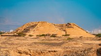 V Peru našli nedotčenou hrobku dávné říše. Z toho, co bylo uvnitř, mrazí