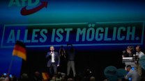 Segregace a populistické pozlátko. Analytik říká, proč AfD trhá rekordy a Merz je v krizi