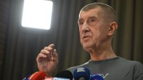 Žádné zestátnění, ale mandatorní výdaj. První Babišova reakce na noční drama ve sněmovně