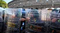 Demonstranti v Římě vtrhli do Kolosea