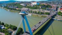 Bratislavu povede staronový primátor. S náskokem porazil Ficova kandidáta