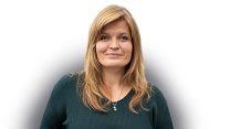 Trefa Alice Němcové Tejkalové: Ještě je čas nebýt Okamurovou loutkou